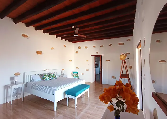 Nopales Fuerteventura * אנטיגואה